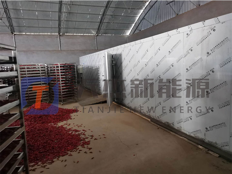 阜陽辣椒烘干機幫扶項目安裝現場